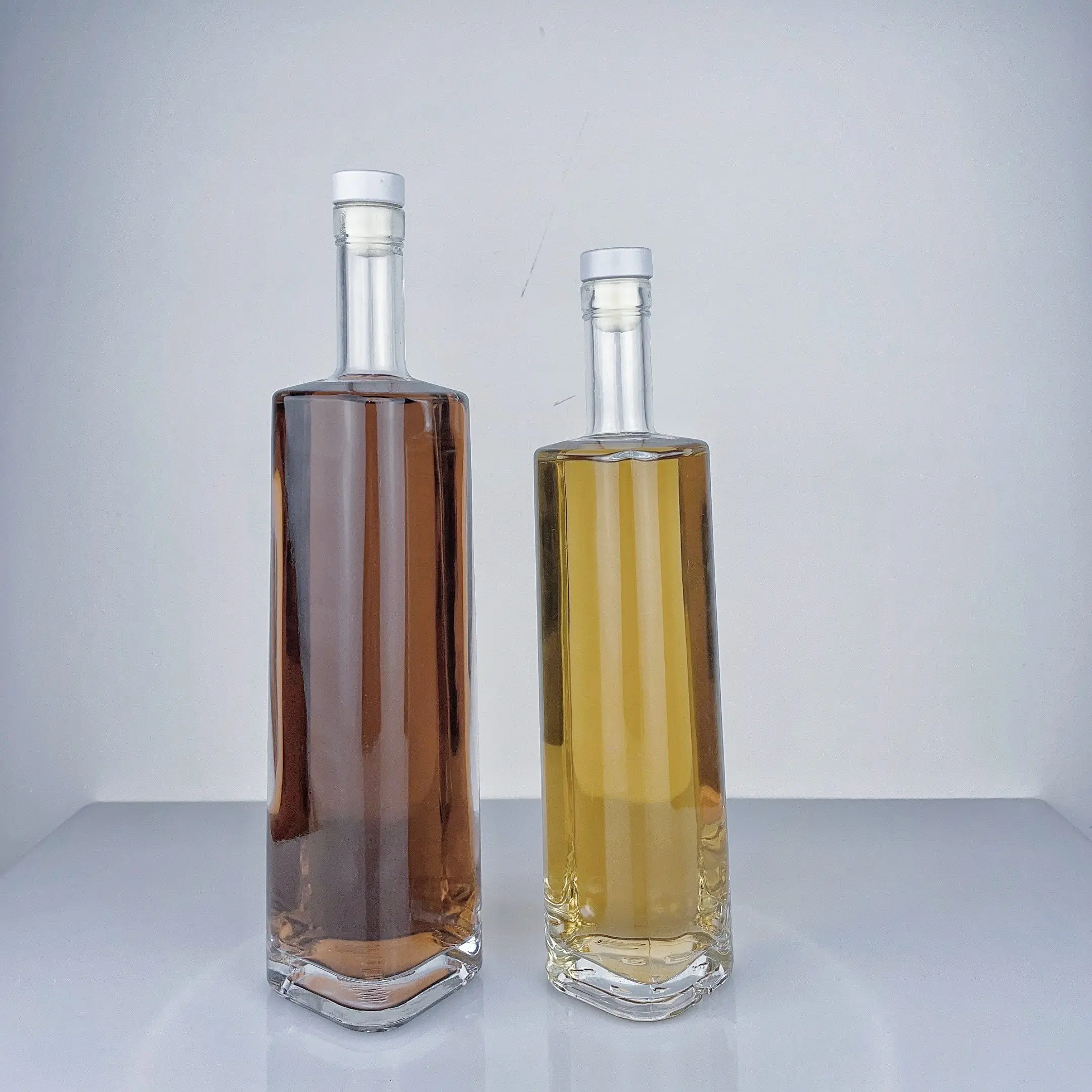 700ml 1000mlウイスキー・ジン・ブランデー・ウォッカ用ガラスボトル