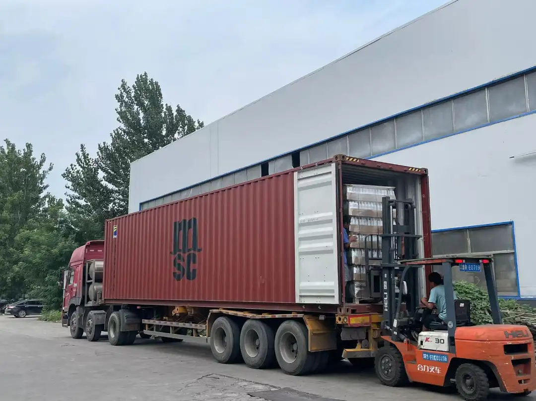 ウイスキーガラスボトル